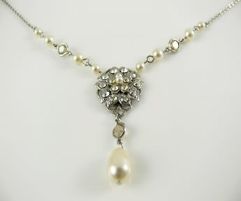 Diane Necklace by Say Bella